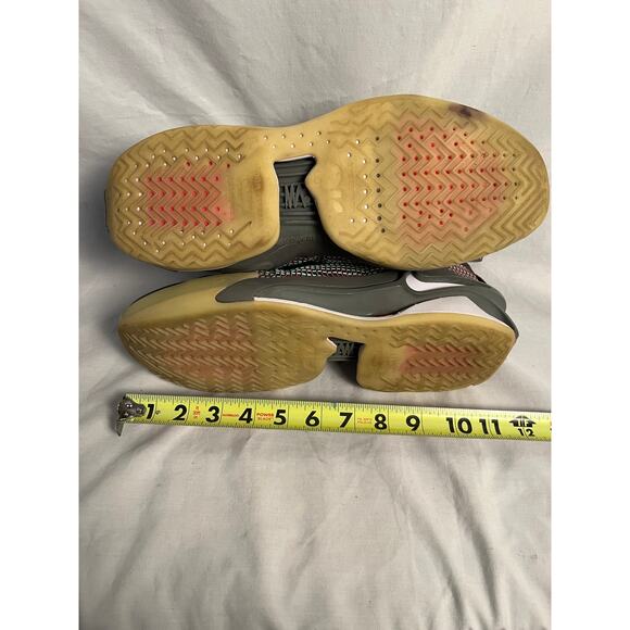 Nike LeBron 19 Basketball Shoes Men’s 10.5 CZ9907 500